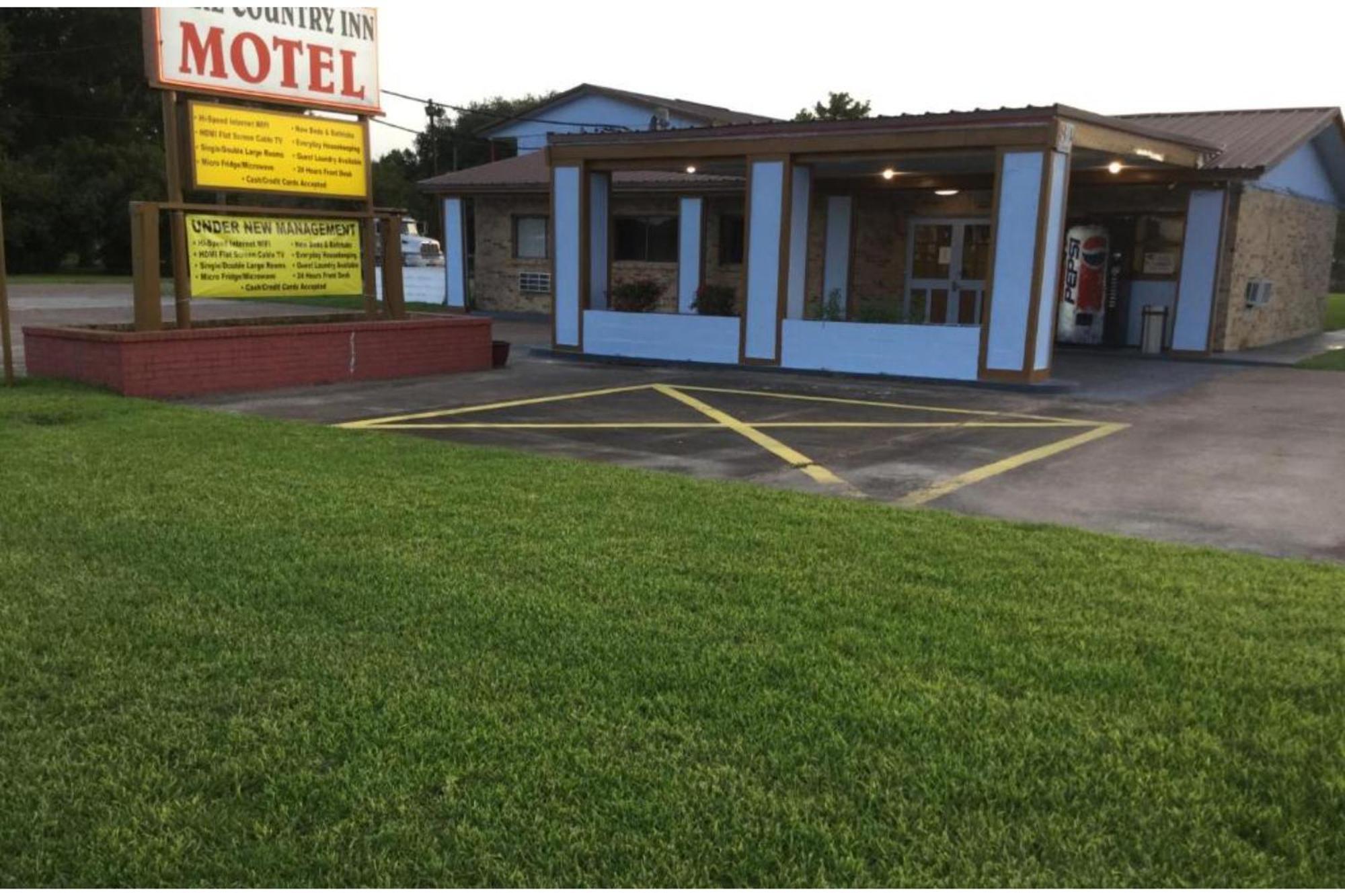 Lake Country Inn Riverside Esterno foto